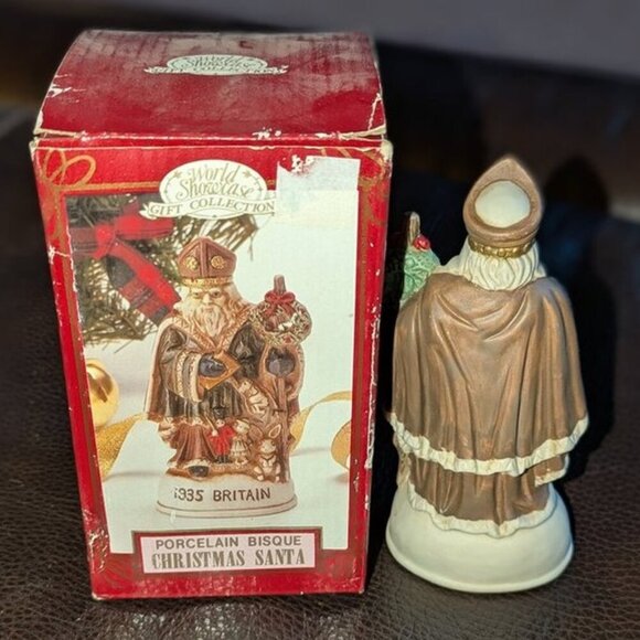 *3 FOR $9* World Showcase Gift Collection Porcelain Bisque Santa 1935 Britain - Picture 2 of 2